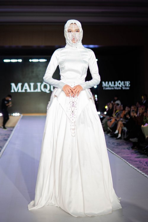 Может ли скромная одежда быть красивой и притягательной