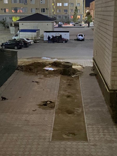 Коммунальная неразбериха! Подвалы нескольких домов в Актау стояли затопленными несколько дней