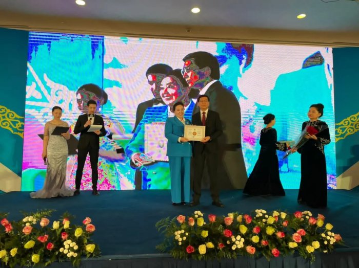 Четыре учителя из Мангистау стали победителями конкурса «Лучший педагог-2022»