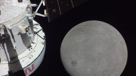 Космический корабль NASA добрался до Луны 
