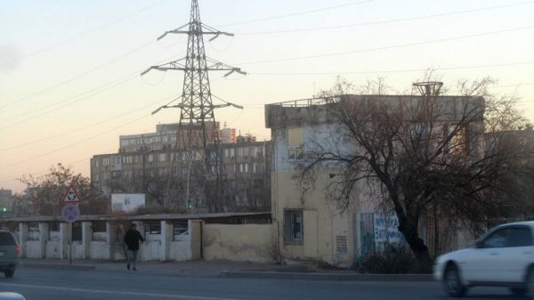 Водители спросили о судьбе штрафстоянки в Актау