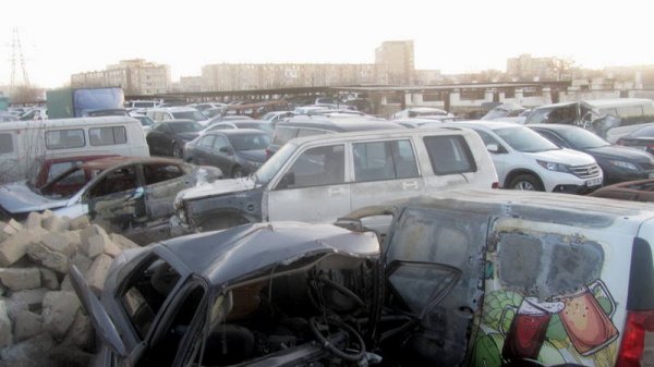 Водители спросили о судьбе штрафстоянки в Актау