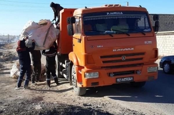 Свыше 940 тонн мусора: масштабный субботник провели в Жанаозене