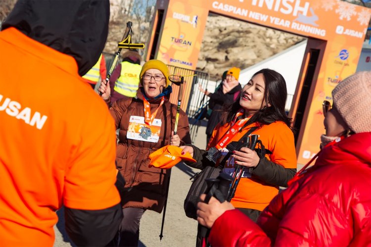Зимний забег «Caspian Marathon» прошёл в Актау