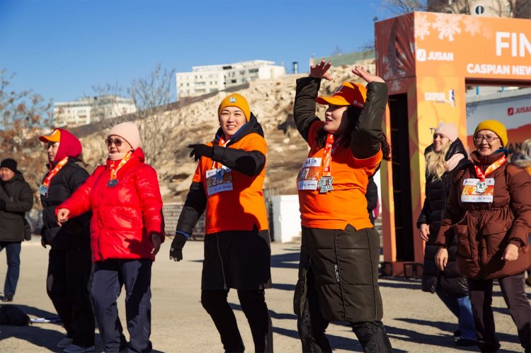 Зимний забег «Caspian Marathon» прошёл в Актау