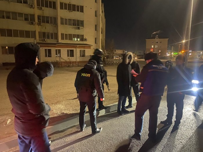 В Актау задержали вымогателя с наркотиками