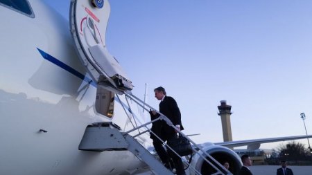Госсекретарь США Блинкен посетит Казахстан