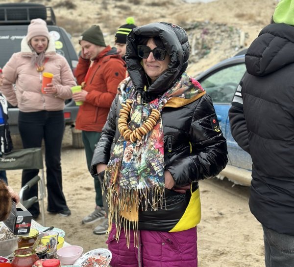 Людям запретили сжигать чучело на побережье Каспия близ Актау