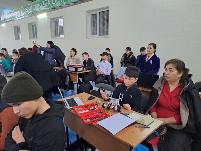 Спортивной робототехнике обучили 40 учителей из Мангистауской области