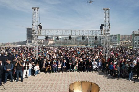 В Актау более 20 тысяч человек собрались на праздновании Наурыз мейрамы
