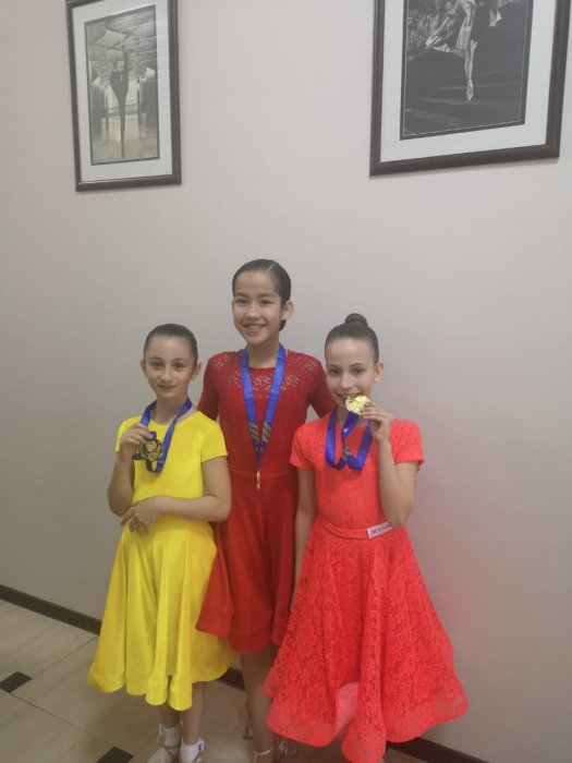 Танцоры из Актау завоевали девять медалей на чемпионате Казахстана по спортивным танцам