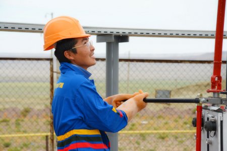 Энергетики АО «МРЭК» напоминают о недопустимости самовольных работ в охранных зонах электрических сетей