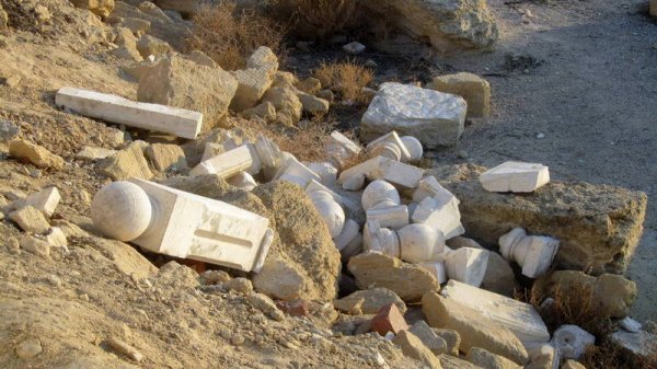 Кто восстановит балюстраду на набережной Актау