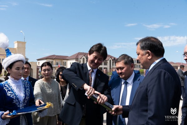 Капсулу с посланием искусственному интеллекту заложили в Актау