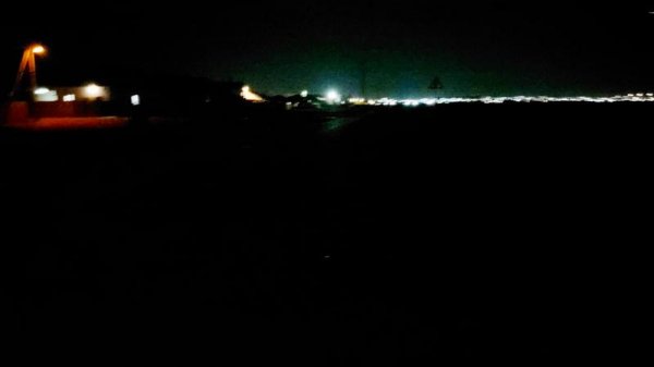 В кромешной тьме: вопрос с освещением просят решить жители пригорода Актау