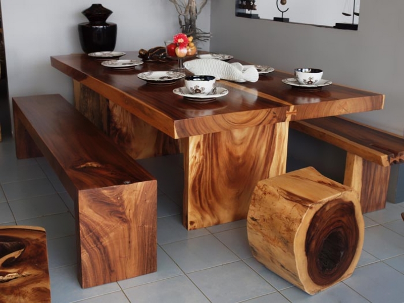 Преимущества мебели из массива дерева