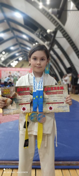 Актауские спортсмены завоевали шесть медалей и кубок на республиканском турнире по ашихара-карате