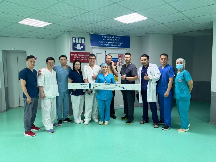 Пациентка была в сознании: уникальную операцию на сердце провели в Мангистау Пациентка была в сознании: уникальную операцию на сердце провели в Мангистау