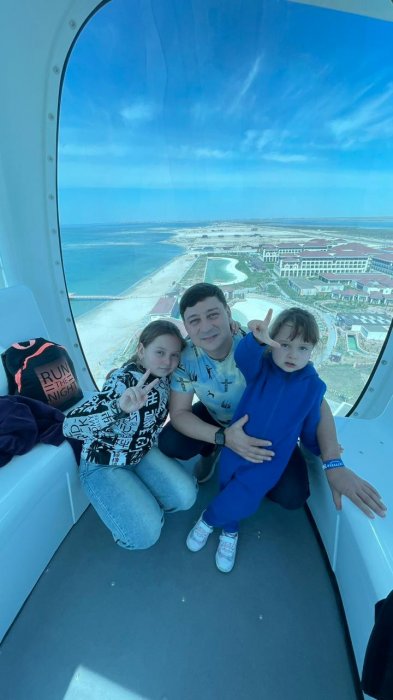 Житель Астаны спас упавшего с пирса в море ребёнка в Актау