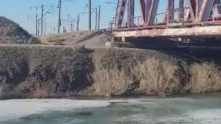 Двое детей утонули в канале в Экибастузе