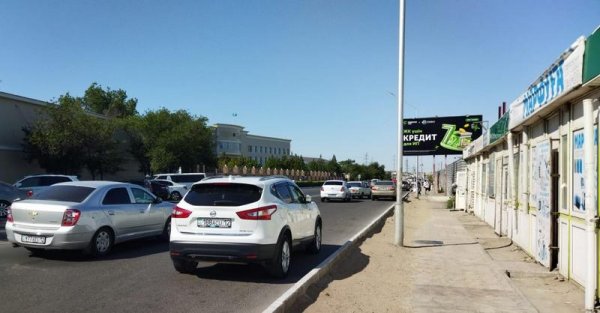 Знак игнорируют водители в Актау