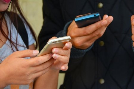 Регулирование цен на мобильную связь хотят ввести в Казахстане