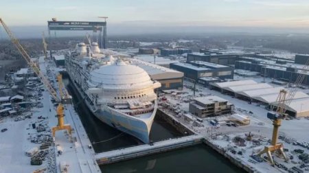 Как выглядит самый большой в мире круизный лайнер, который в пять раз больше "Титаника" Как выглядит самый большой в мире круизный лайнер, который в пять раз больше "Титаника"