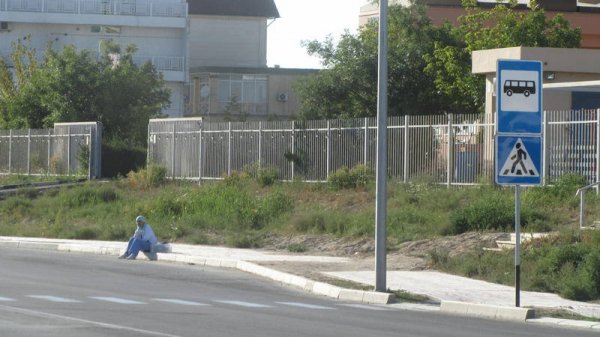 Остановки начали строить после жалоб жителей Актау