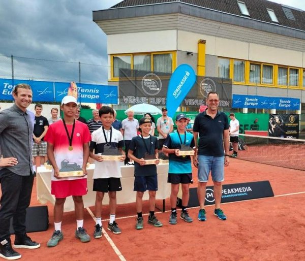 Очередной турнир в Европе покорил актауский теннисист