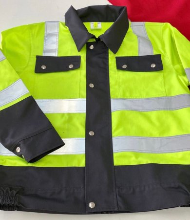 Өмірзақ ауылының тұрғыны жұмысшыларға арналған арнайы киім тігетін ателье ашты