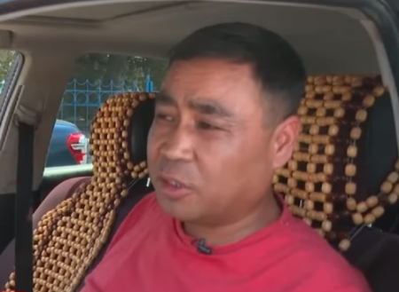 Бизнесмен обвинил депутата в жестоком избиении в Туркестанской области