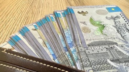Зарплаты каких специалистов сильнее всего выросли в Казахстане
