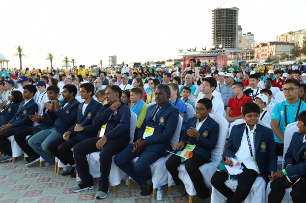 Школьники из Индии и Турции одержали победу на чемпионате мира по шахматам в Актау