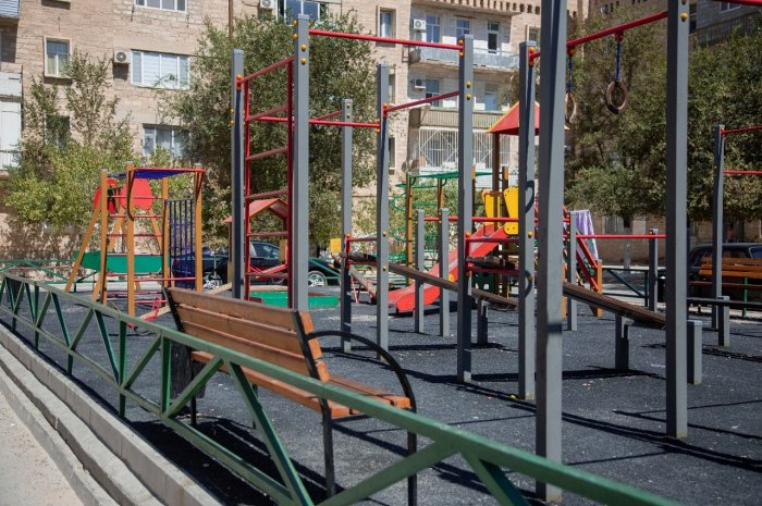 Благотворительный фонд «Халық» построит спортивный комплекс и дворовые площадки в Жанаозене