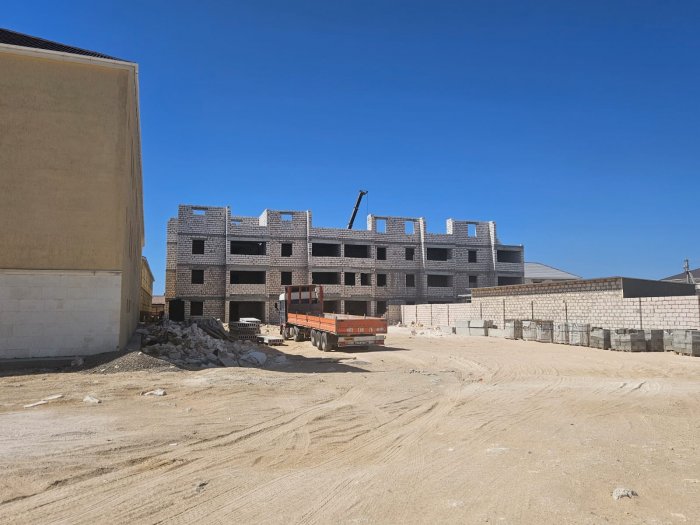 Жители жилого массива «Приморский» в Актау пожаловались на незаконно строящийся дом