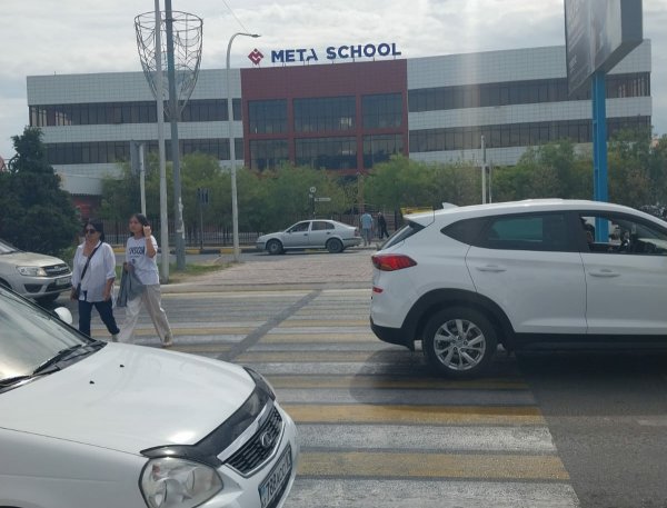 Светофор у школы просят оборудовать водители в Актау