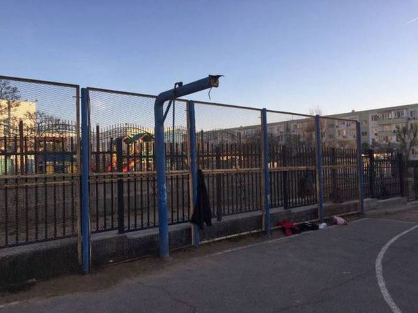 «Убитое» футбольное поле просят восстановить в Актау