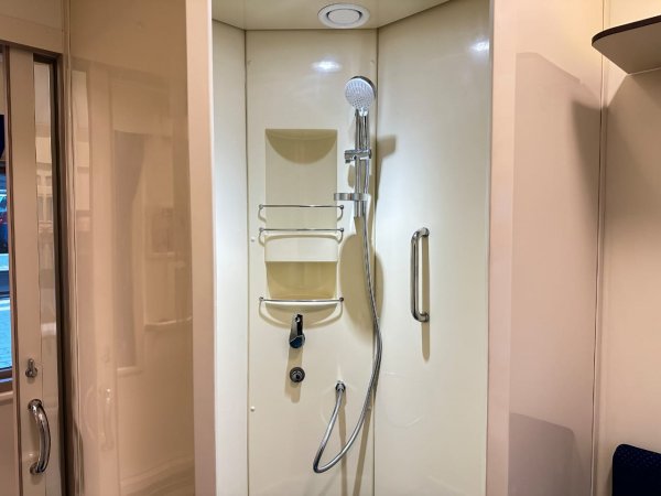 Современные вагоны пополнили состав поезда «Атырау – Мангистау»