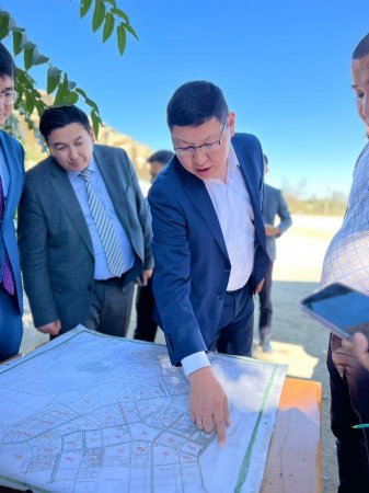 Аким Актау Улугбек Тналиев: «Чистота и благоустройство города должны быть на первом месте»