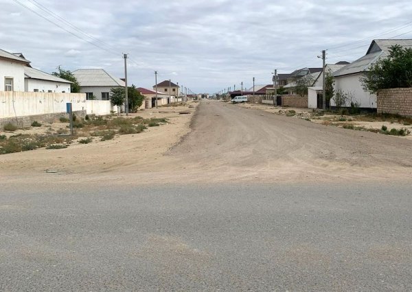 Остались в стороне: Проложить асфальт просят в пригороде Актау