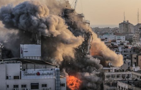 Армия обороны Израиля наносит ответные удары по сектору Газа