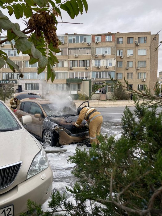 В Актау сгорел автомобиль