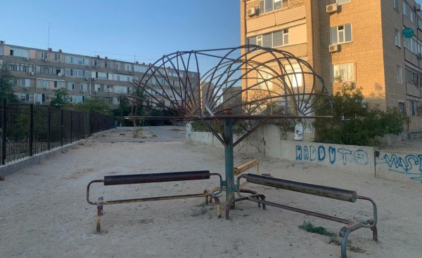 Детскую площадку просят сделать жители Актау