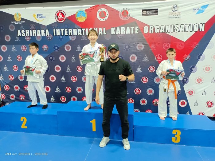 Актауские спортсмены привезли 13 медалей с Кубка Казахстана по ашихара-карате