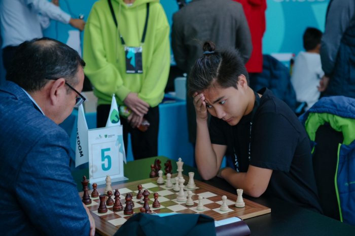 Школьник из Актау стал финалистом «Шахматного каравана»