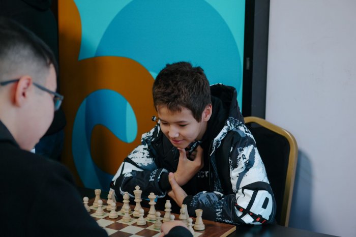 Школьник из Актау стал финалистом «Шахматного каравана»