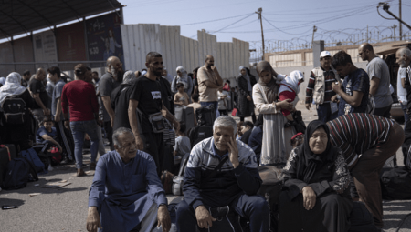Более 120 гражданам Казахстана и членам их семей разрешили покинуть сектор Газа через Египет