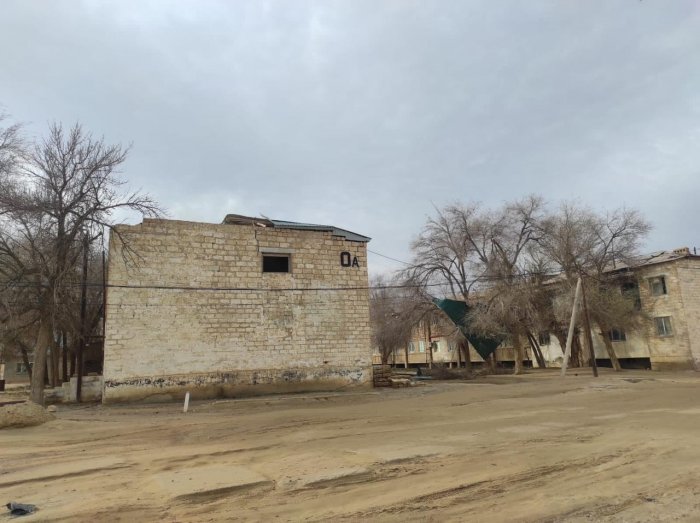 Поврежденные ветром кровли двух жилых домов в селе Боранкул пообещали восстановить