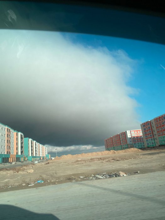«Божественное одеяло»: необычные облака удивили жителей Актау