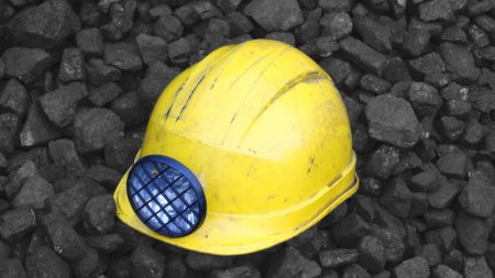 Рабочие погибли на руднике "Казахмыса"